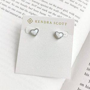Ari Heart Ivory Mother-Of-Pearl Silver Earrings
